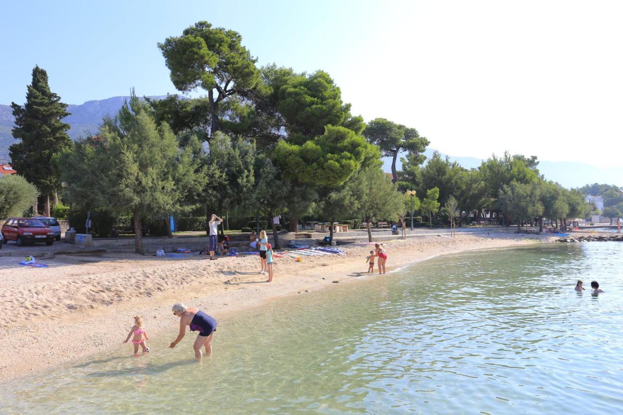 Apartments By The Sea Kastel Kambelovac, Kastela - 8679 Esterno foto